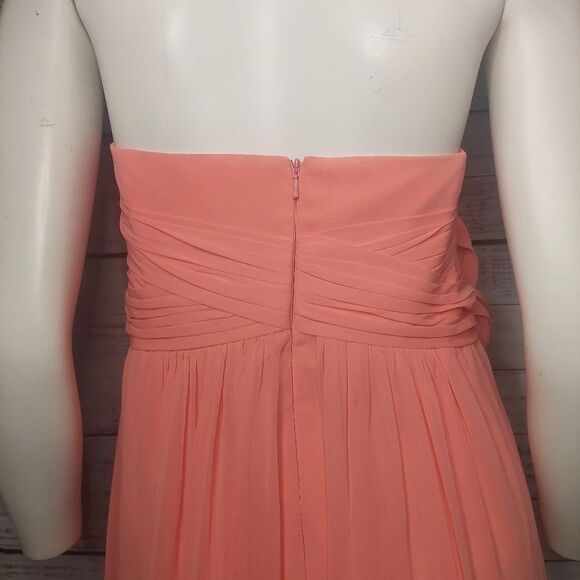 David's Bridal Pink Strapless Sweetheart Gown - Picture 8 of 13
